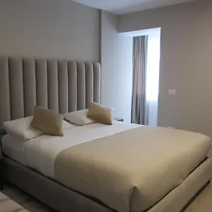 https://freddys.hotels-in-tirana.com