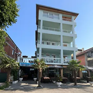 https://prima-vera.primorskohotels.com