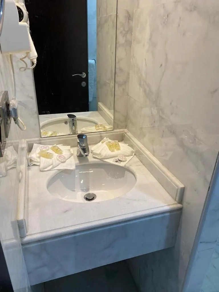 ****  Barakat Al Refaa Hotel Mecca Saudi Arabia